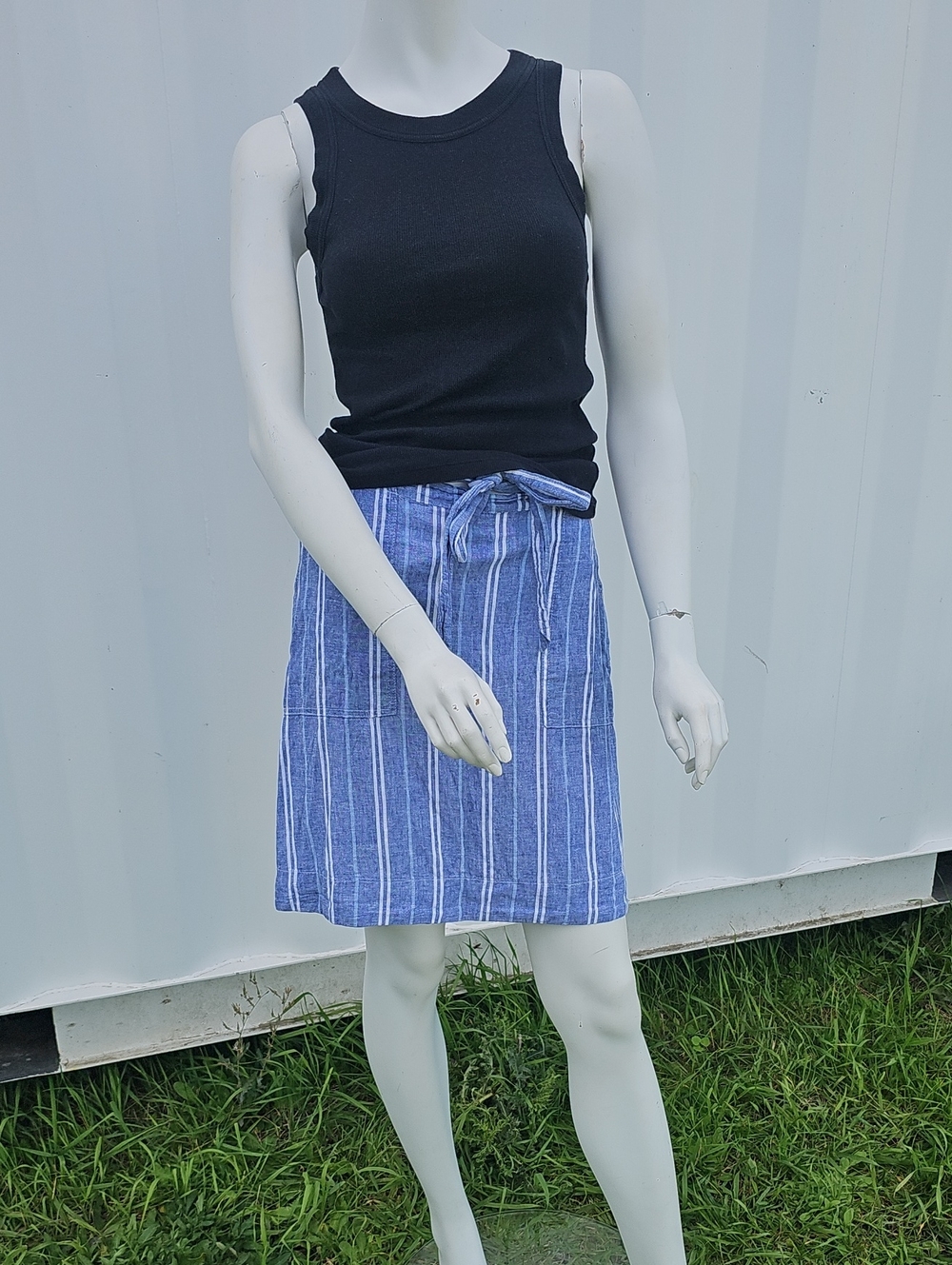 Just Living Linen Cotton Striped Skirt Size Small Blue White